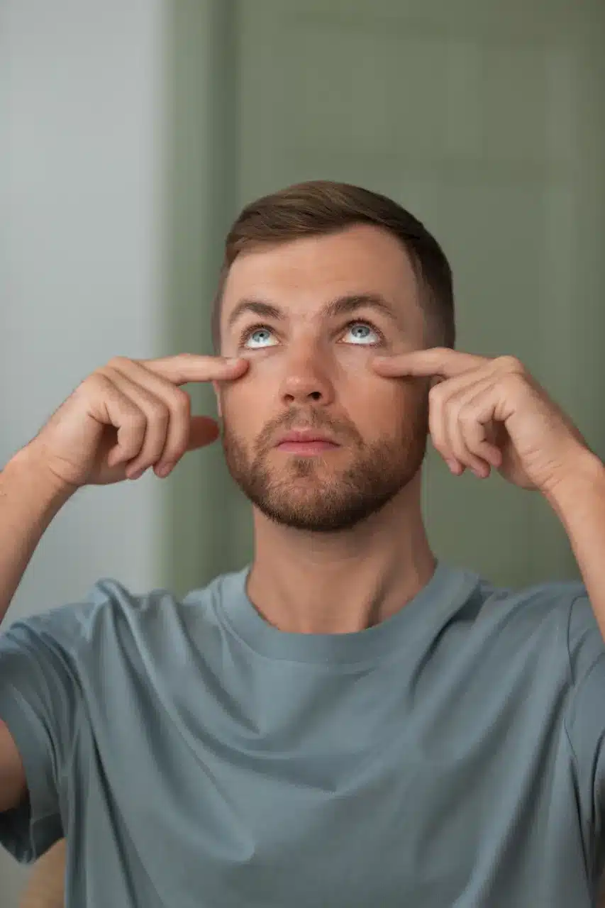 Augenübungen Belastung durch Bildschirmarbeit Sozialmedizinischer Pflegedienst